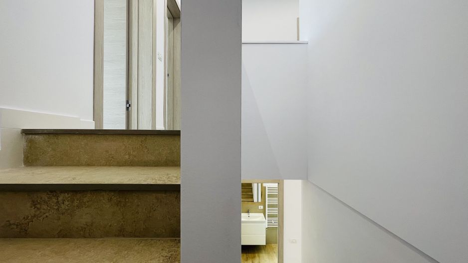 Casa de inchiriat in Dumbravita - Conexiuni excelente si spatiu versatil! - Poză 15