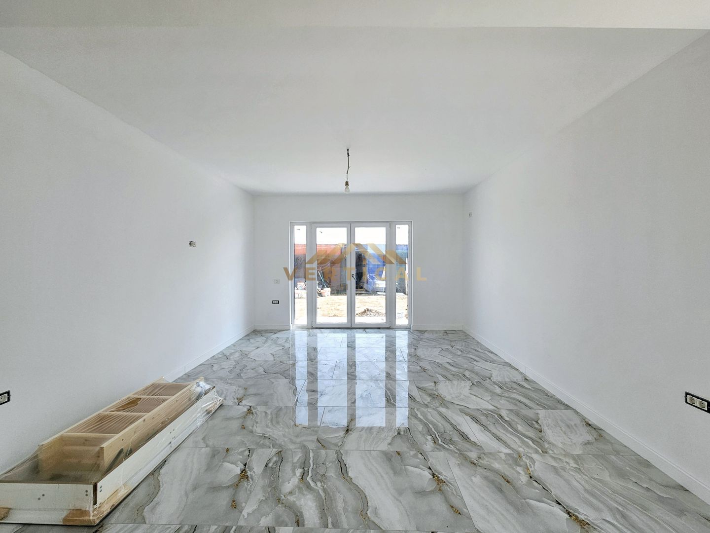Casa parter cu 3 camere - comuna Berceni - Poză 6