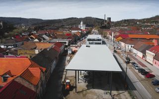 O proprietate Multiple Posibilități VANZARE sau INCHIRIERE - Poză 17