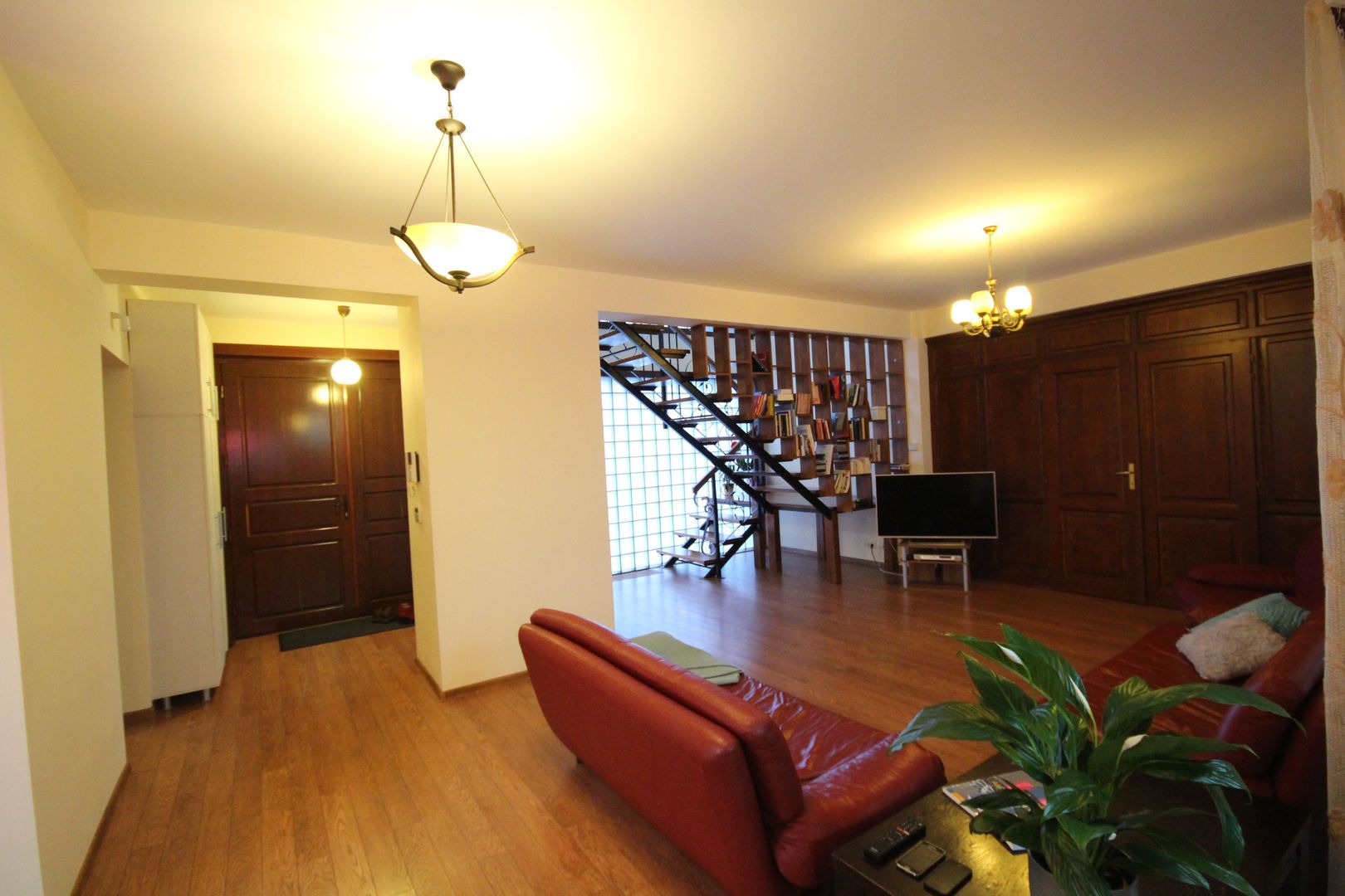 Calduroasa si primitoare - Poză 24