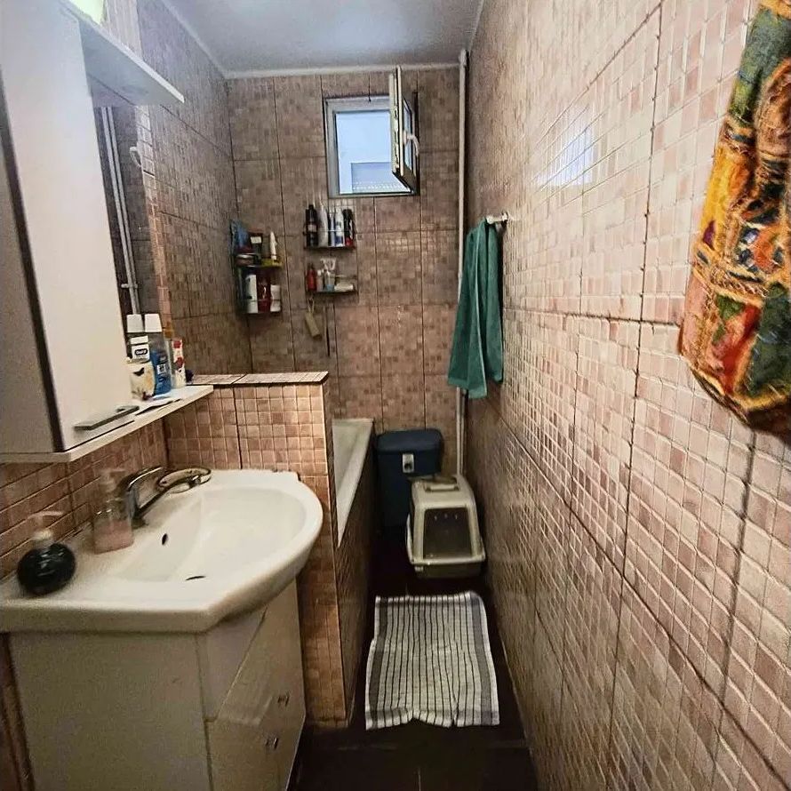 Metrou 1 Decembrie Decomandat 4 Camere - Poză 8