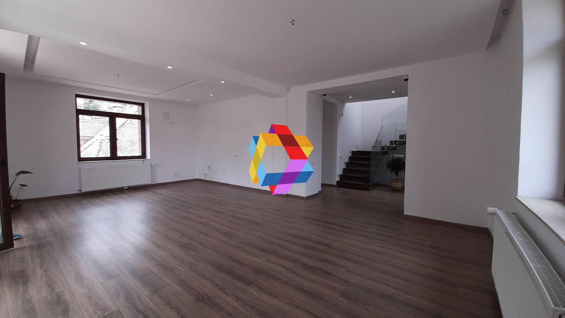 Spatiu de birouri deosebit - 160 mp - Poză 6