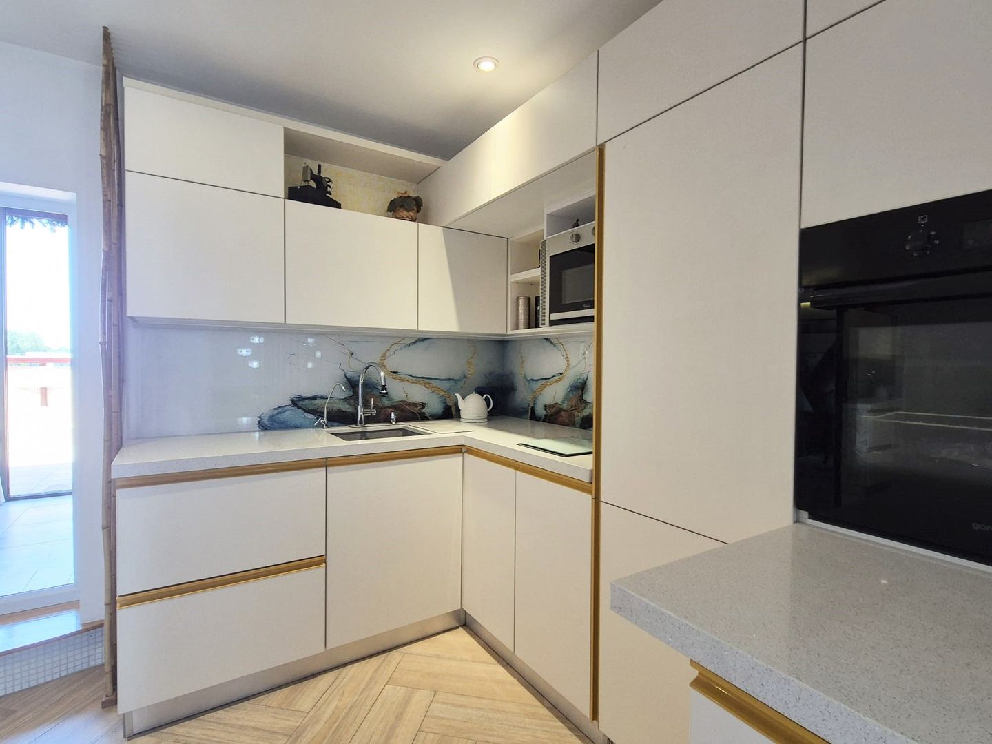 COMISION 0% - Apartament 2 camere renovat, mobilat-utilat, 53mp plus terasa20mp - Poză 12