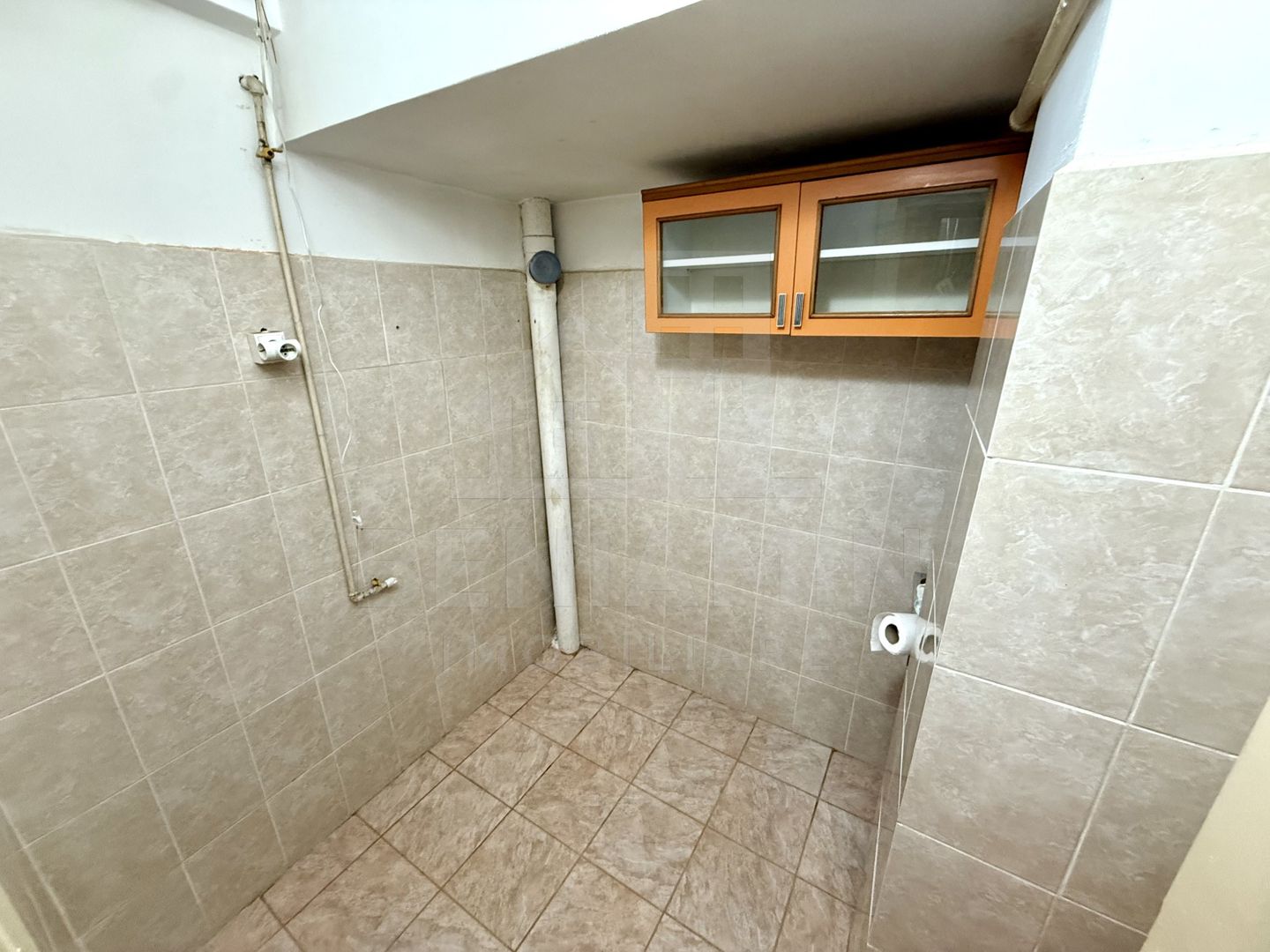 2 camere - etaj 1 - investitie - zona excelenta - Cinema Patria - Poză 5