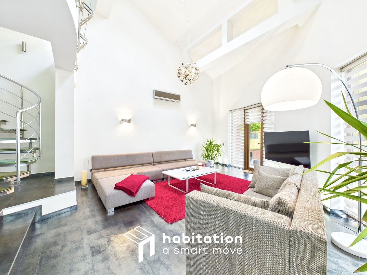 Descoperă eleganța unei case moderne– vizitează prin tur virtual - Poză 3