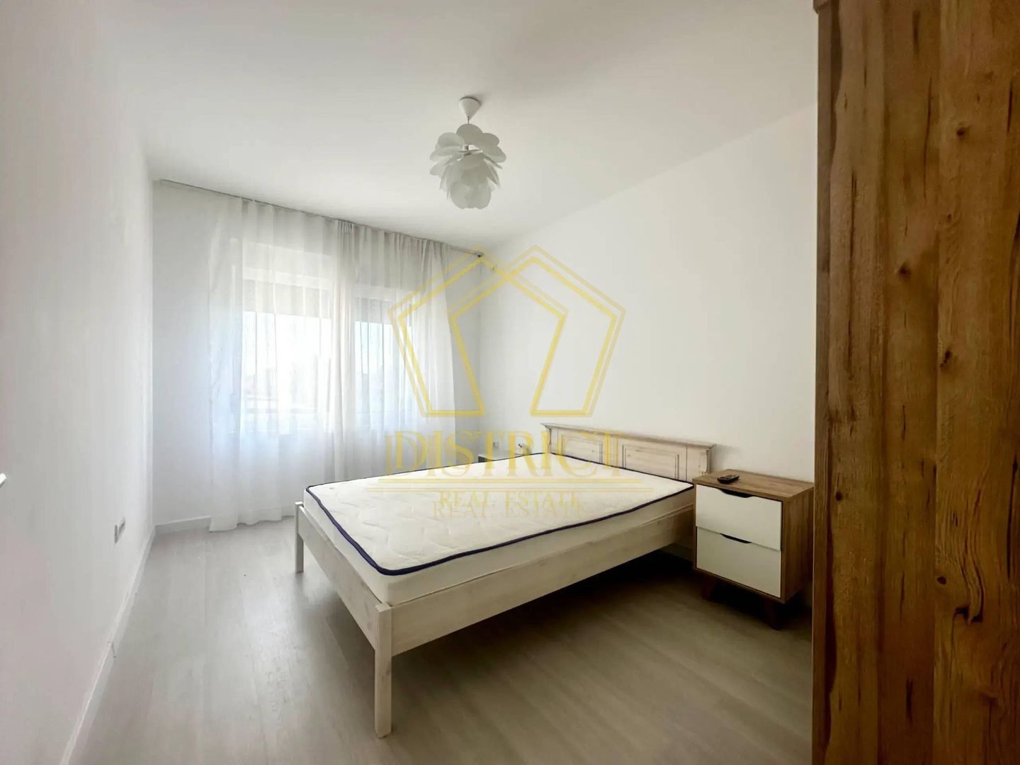 Casa insiruita cu 3 camere | Zona Cora | Dumbravita - Poză 6