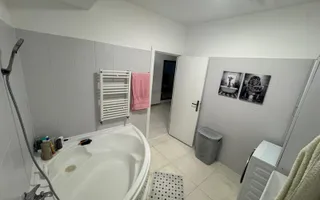 Apartament 2 camere gata de mutare Aparatorii Patriei - Poză 13