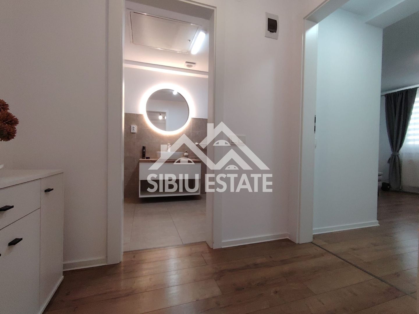 Casa 3 camere, cocheta si economa Sibiu, Selimbar - Poză 19