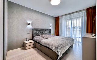 Apartament 2 camere 66 mp, zona Central - Poză 8