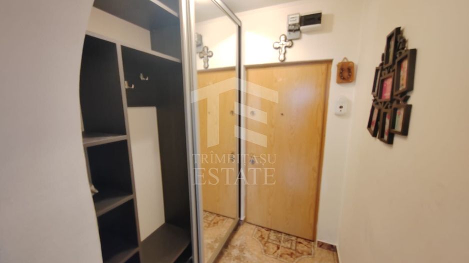 Titan Metrou 1 Decembrie - Poză 4