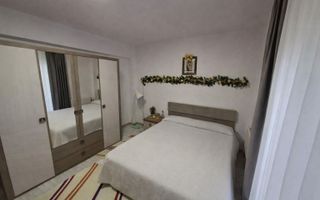 Inchiriez apartament 2 camere,recent renovat, Tudor, bloc nou,parcare! - Poză 2