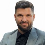 Iulian Traistaru - Realist Estate Agency