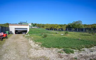 Vilă Futuristă: Eleganță & Inovație la limita pădurii, piscină, 4500mp - Poză 47