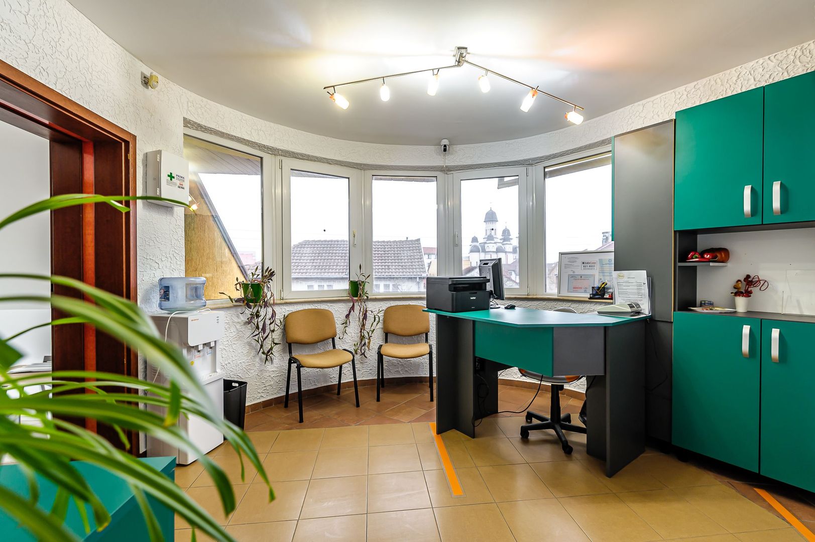 Oportunitate pentru afacerea ta, Spațiu cu destinație multiplă - Poză 2