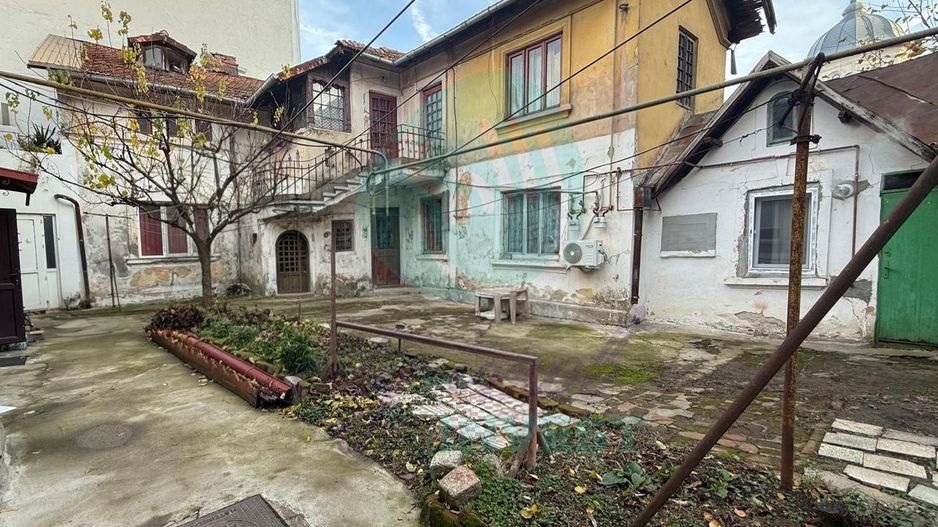 Apartament 5 camere, , vilă interbelică - cartier de case - Poză 1