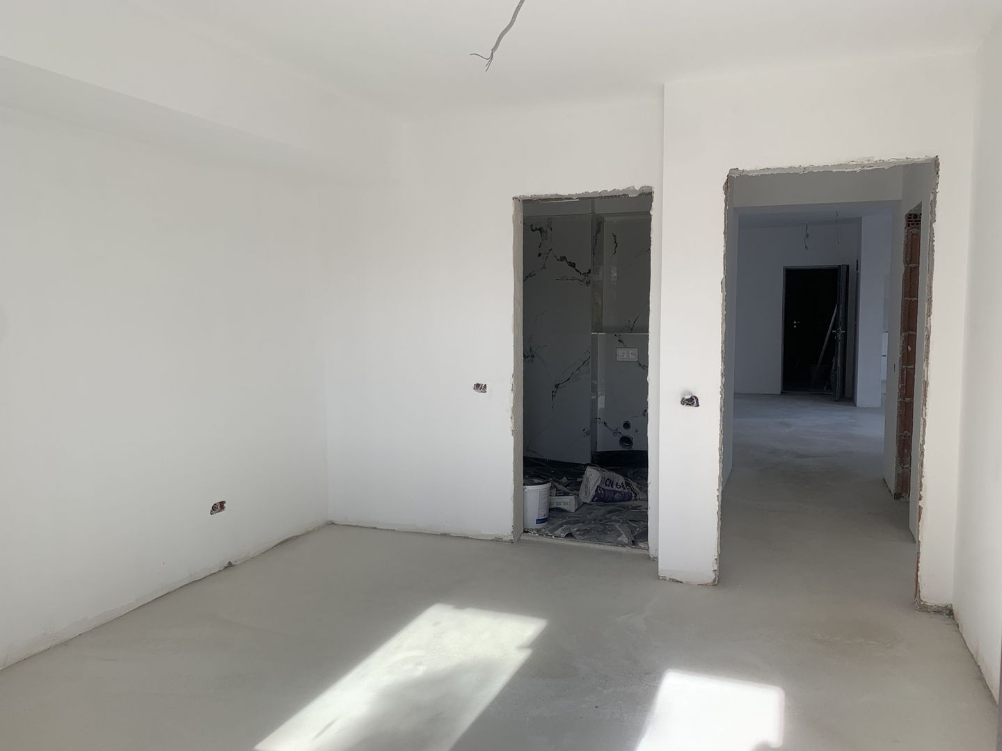 VANZARE 2 CAMERE CU TERASA 27MP JIULUI-BUCURESTII NOI - Poză 8