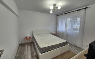 Apartament de 2 camere, 50mp, renovat, zona Albac - Poză 3