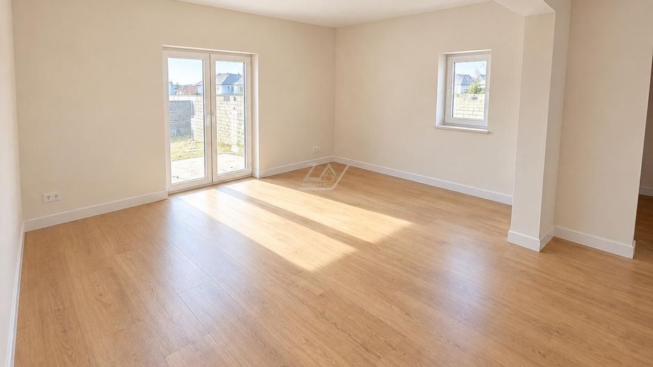 COMISION 0! DRUMUL BOILOR. Duplex cu 4 camere, 3 bai. Toate utilitatile. - Poză 1