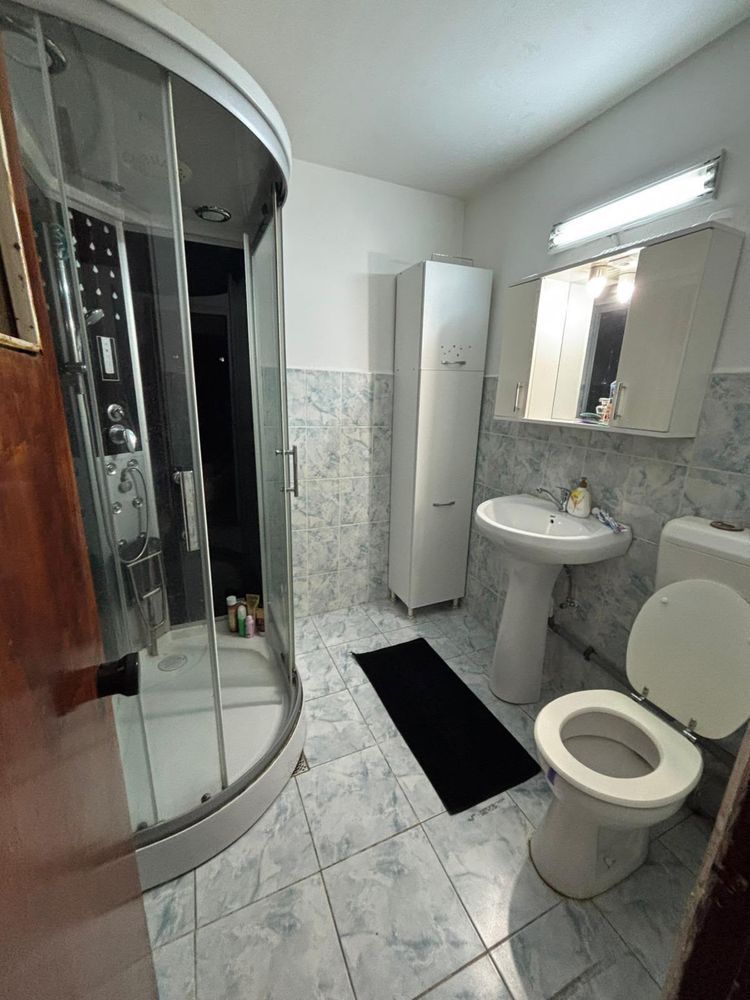 Apartament zona Bd. Chisinau - DIham - Poză 1