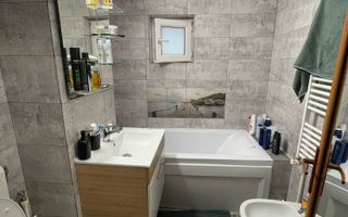 Apartament 2 camere, decomandat, etaj 1, zona excelenta - - Poză 3