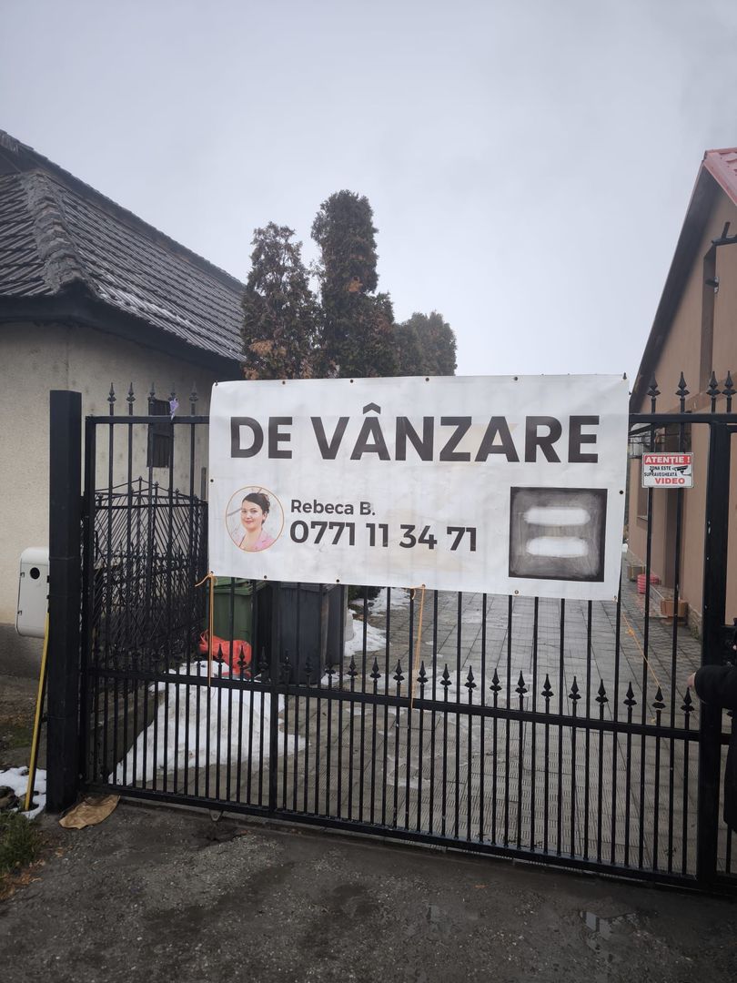 Casa spatioasa de vanzare plan parter in Osorhei - Poză 2