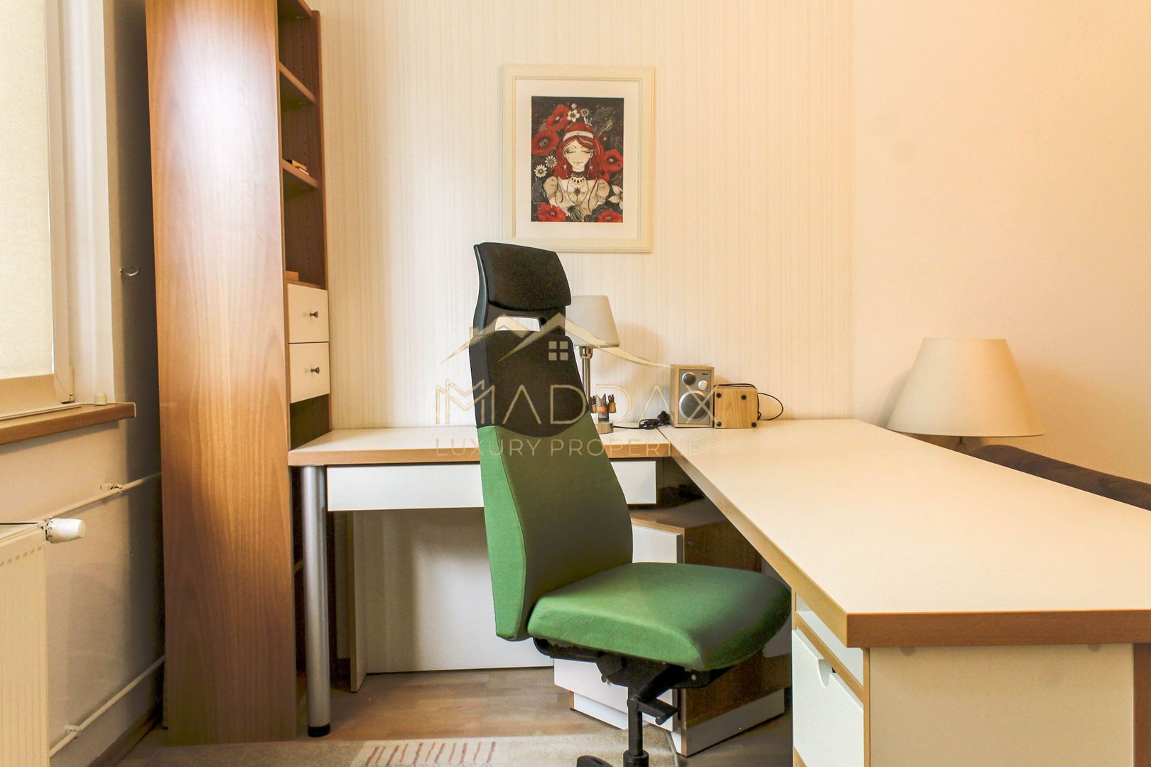 Apartament renovat cu 2 camere langa metrou de închiriat - Poză 2