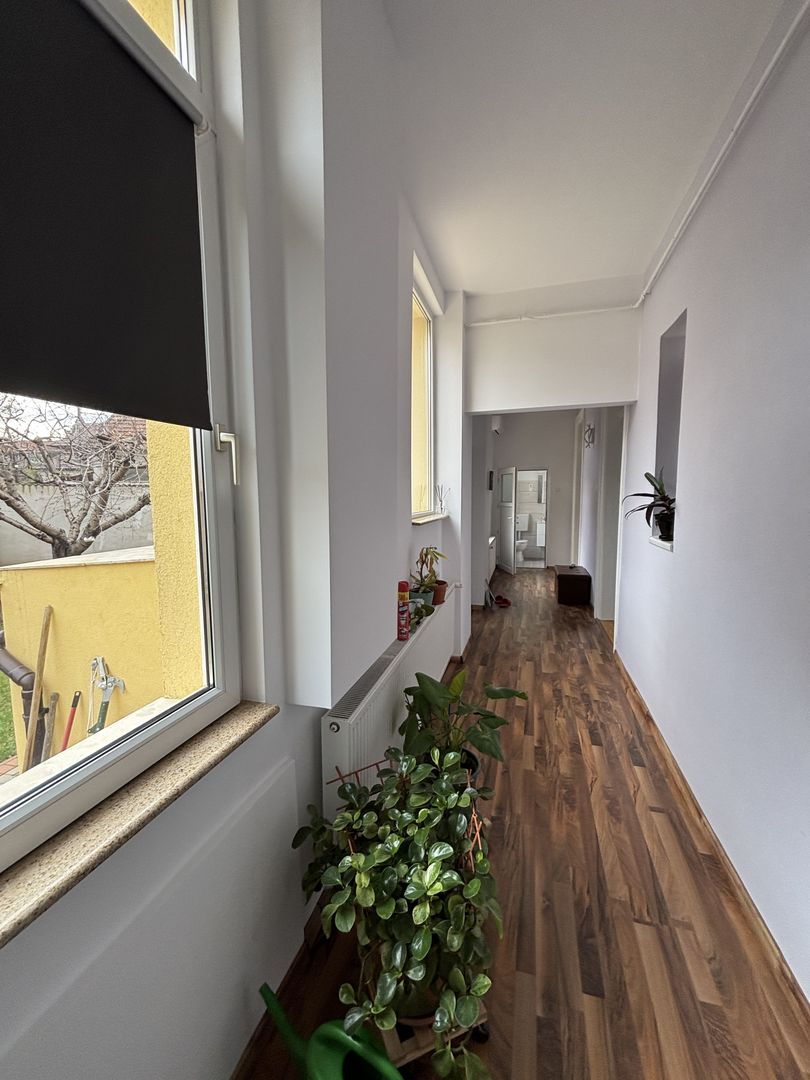 Vilă de închiriat zona Parvan - Poză 16