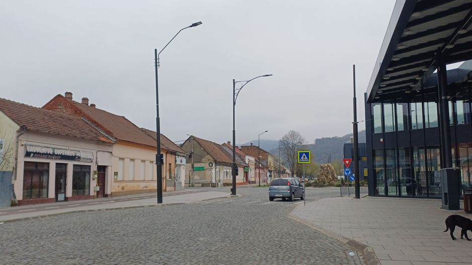 Vand afacere, utilaje si cladire - Poză 9