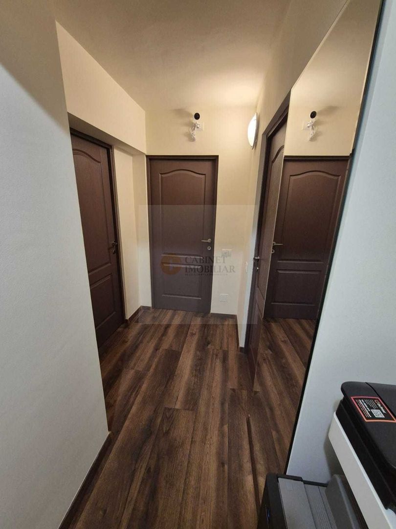 Apartament decomandat | Pretabil Locuinta sau Birou | Parter - Poză 2