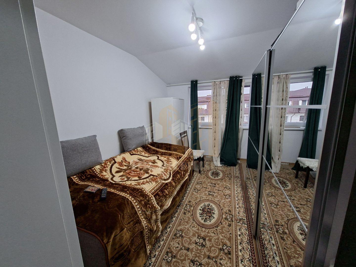 Apartament tip studio Subcetate City 2 Sanpetru Brasov - Poză 4