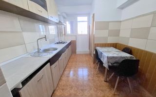 De inchiriat apartament cu 2 camere,  zona Spitalul judetean, et. 2, 450 E - Poză 3