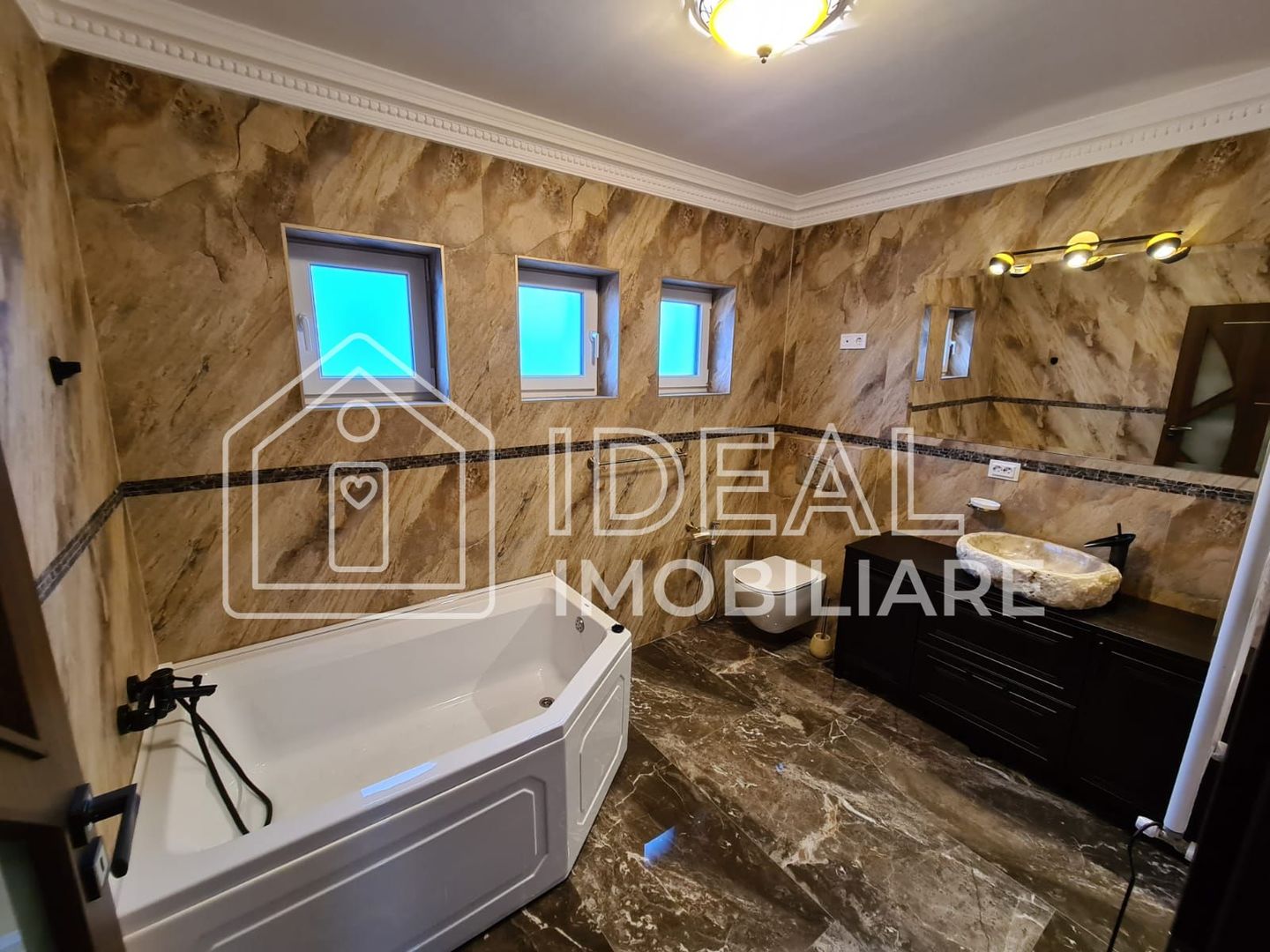 Casa de LUX cu 4 camere si gradina, in Cartierul Arhitectilor - Poză 10