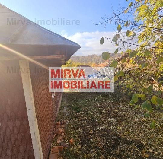 Vanzare casa, in Sat Batrani, priveliste superba - Poză 37