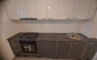 De vanzare apartament 2 camere  - zona Vitan - Poză 3
