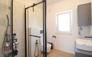 Duplex superb la vanzare, finisat, mobilat, utilat, situat in Chinteni - Poză 17