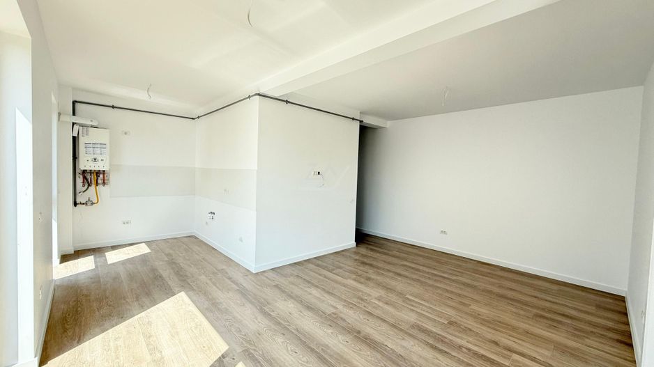 Comision 0! Etaj 1. Loc de parcare. Lift. - Poză 2