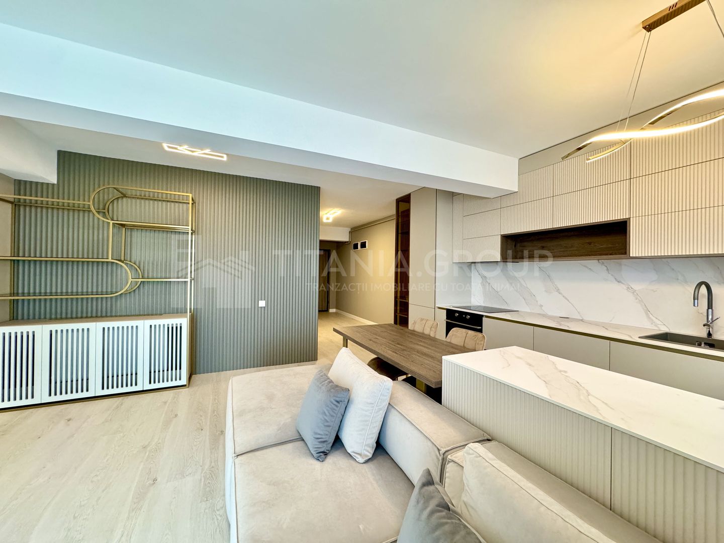 REZERVAT   Apartament de lux, posibilitate de achizitie 2 parcari - Poză 1