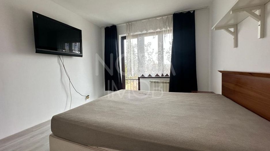 Apartament 3 camere, decomandat - Central - Poză 4