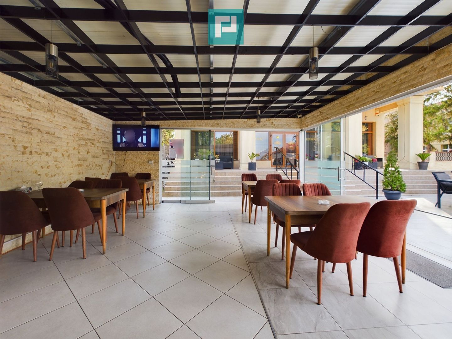 Motel de închiriat în Curtici - Poză 24