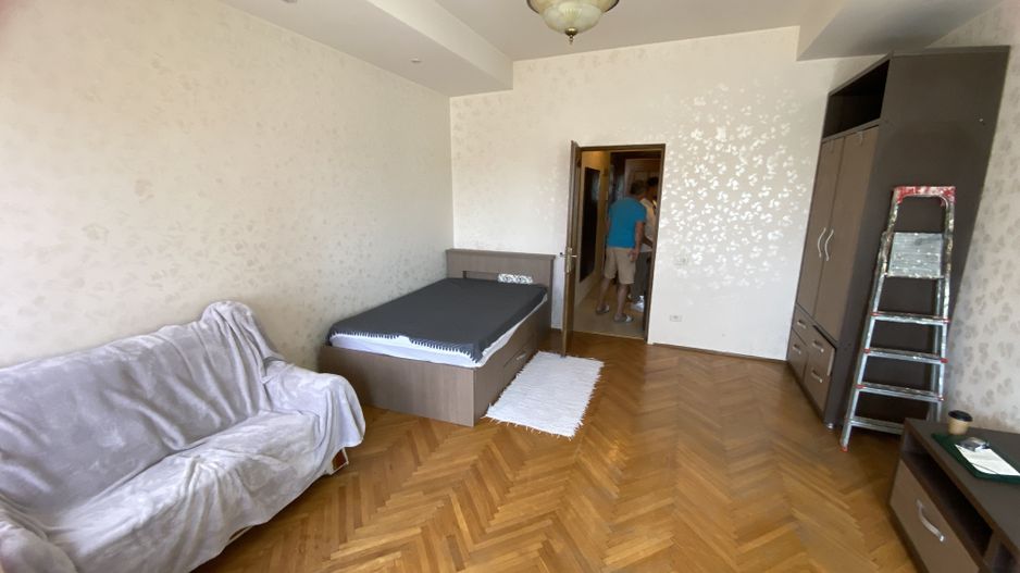 De Inchiriat Garsoniera Decomandata Dacia - Romana - Poză 2