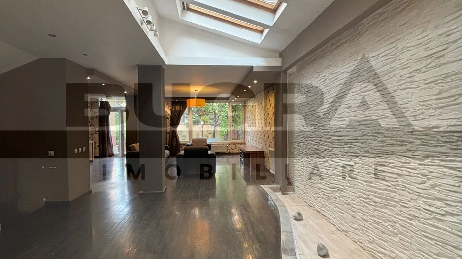 Casă cu 6 camere, 320 mp utili, gradina, garaj, zona Home Garden - Poză 7