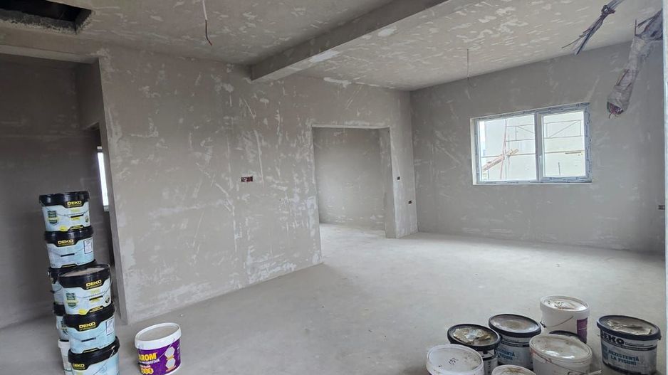 MOSNITA NOUA, 4 CAMERE, CASA INDIVIDUALA - Poză 3