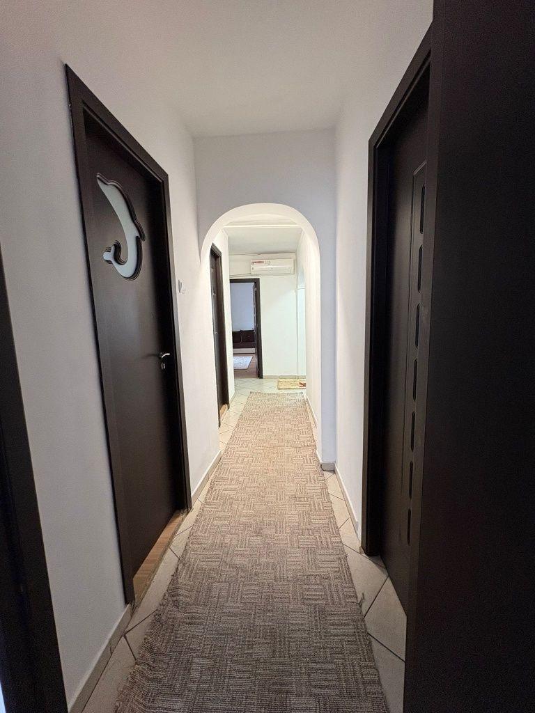 Inchiriere apartament 3 camere  confort 1 - Poză 8