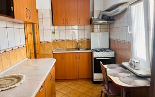 Apartament ultracentral, 3 camere, cu priveliste impresionanta, langa Mercur - Poză 7