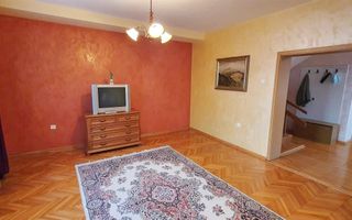Casa 4 camere, garaj, 680 mp teren, ultracentral, Alba Iulia - Poză 4