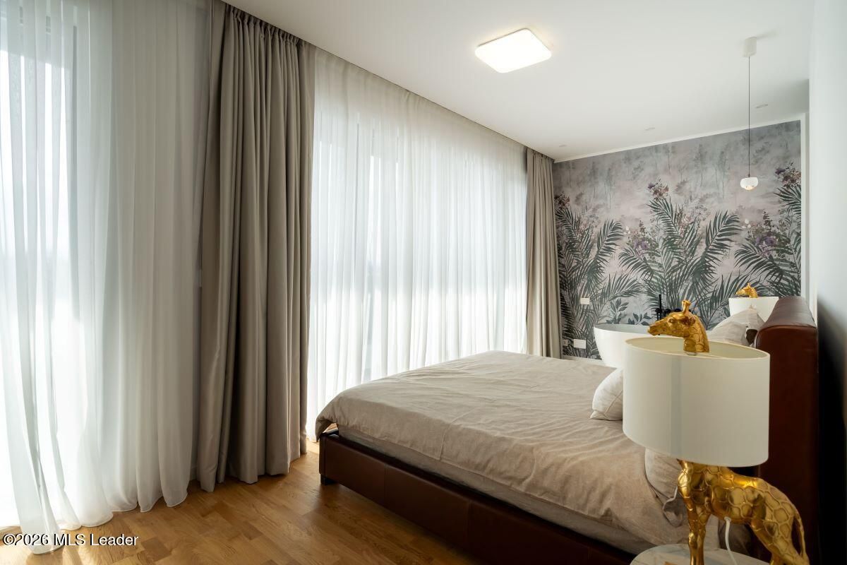 Iancu Nicolae - Vila high-end pe malul lacului, Gradina cu Ponton - Poză 36