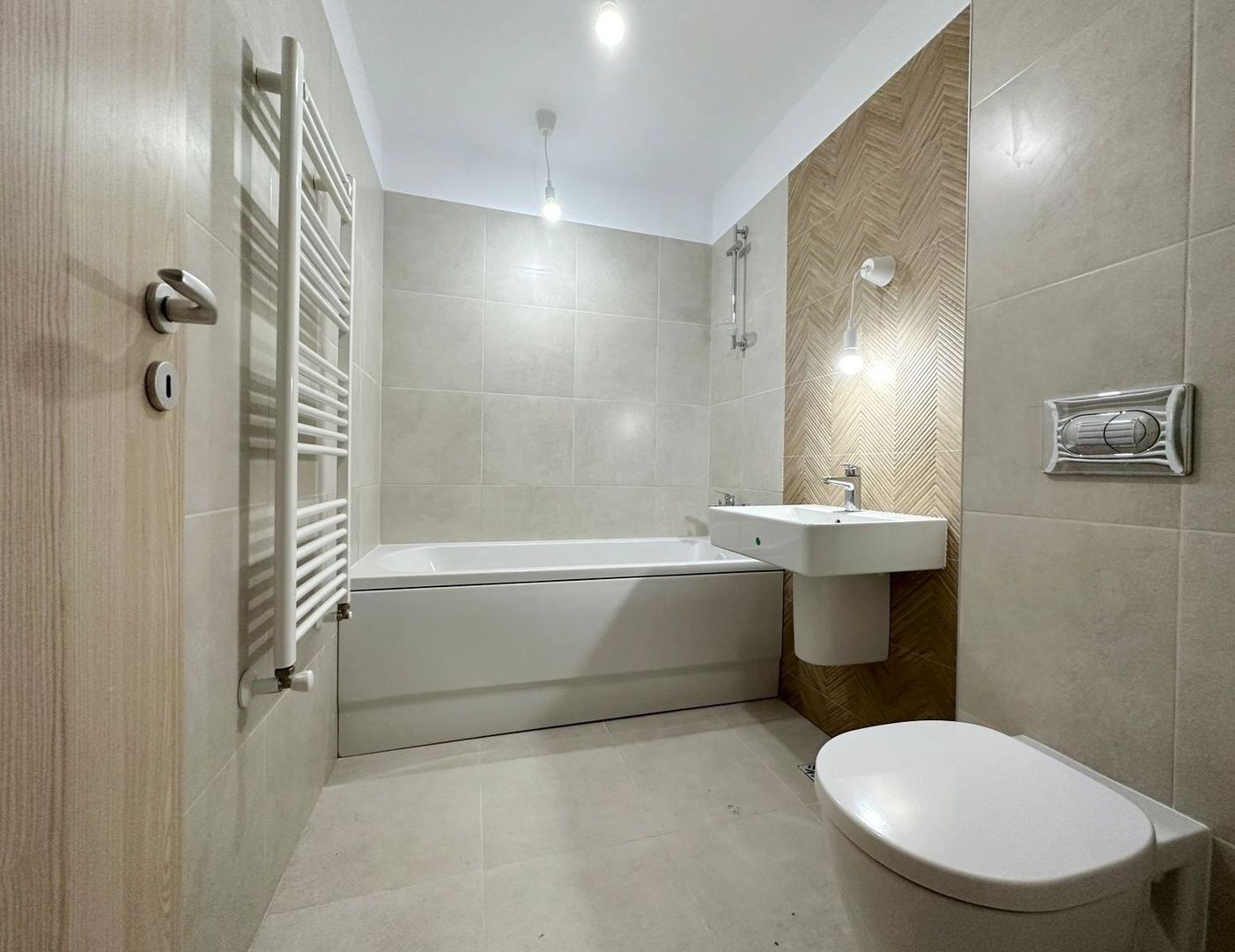 Apartament 4 Camere 119 mp Urban Plaza  Ideal pentru Familie - Poză 12