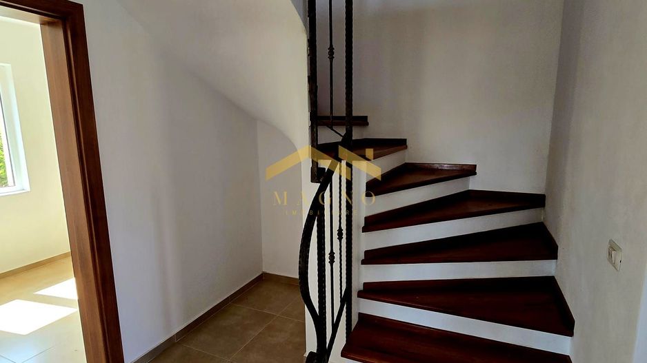 VILA P+M NOUA DE VANZARE IN LIPOVA BAI - Poză 8
