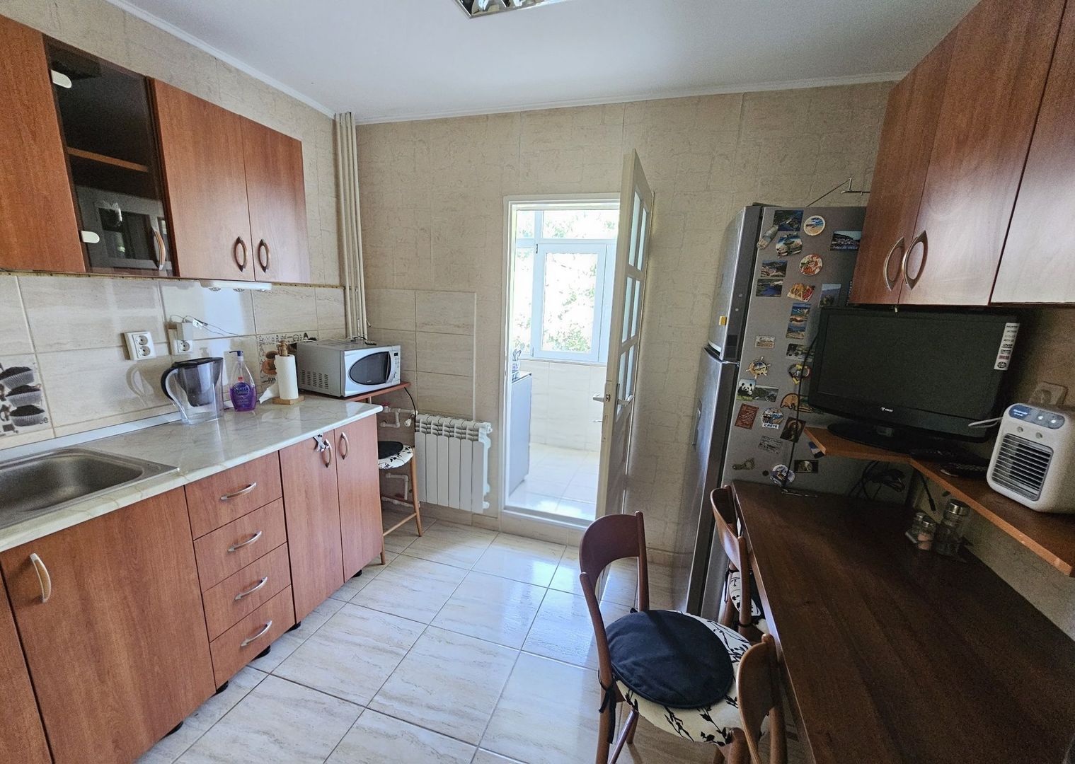 De inchiriat apartament 3 camre 2 bai zona Lujerului/Gorjului - Poză 3