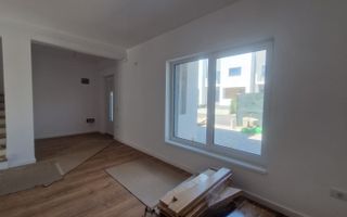 NOU APARTAMENT 4 CAMERE  101 MP CU GRADINA - Poză 4